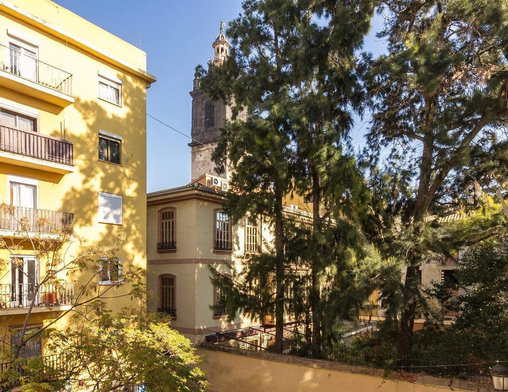 Bet Apartments - Tramontana Apartments Валенсия Экстерьер фото